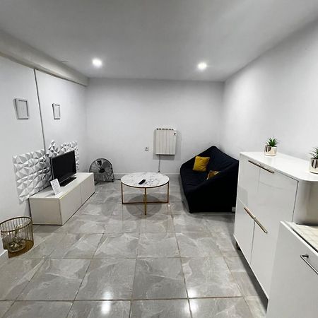 Апартаменти Apartamento Centrico Economico En Berga P1 Екстер'єр фото