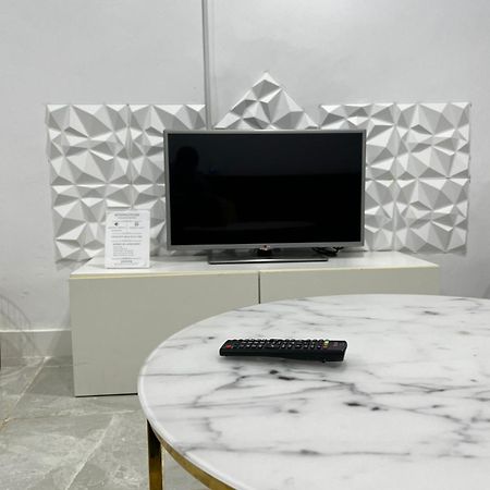 Апартаменти Apartamento Centrico Economico En Berga P1 Екстер'єр фото
