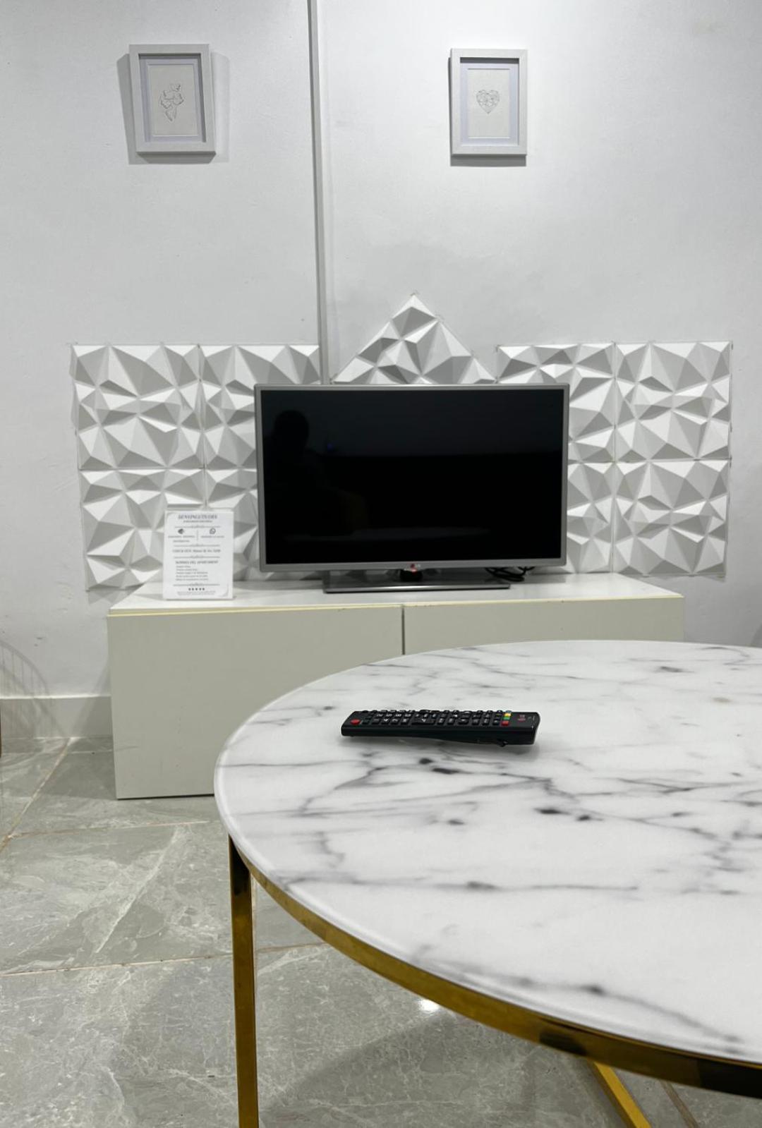 Апартаменти Apartamento Centrico Economico En Berga P1 Екстер'єр фото