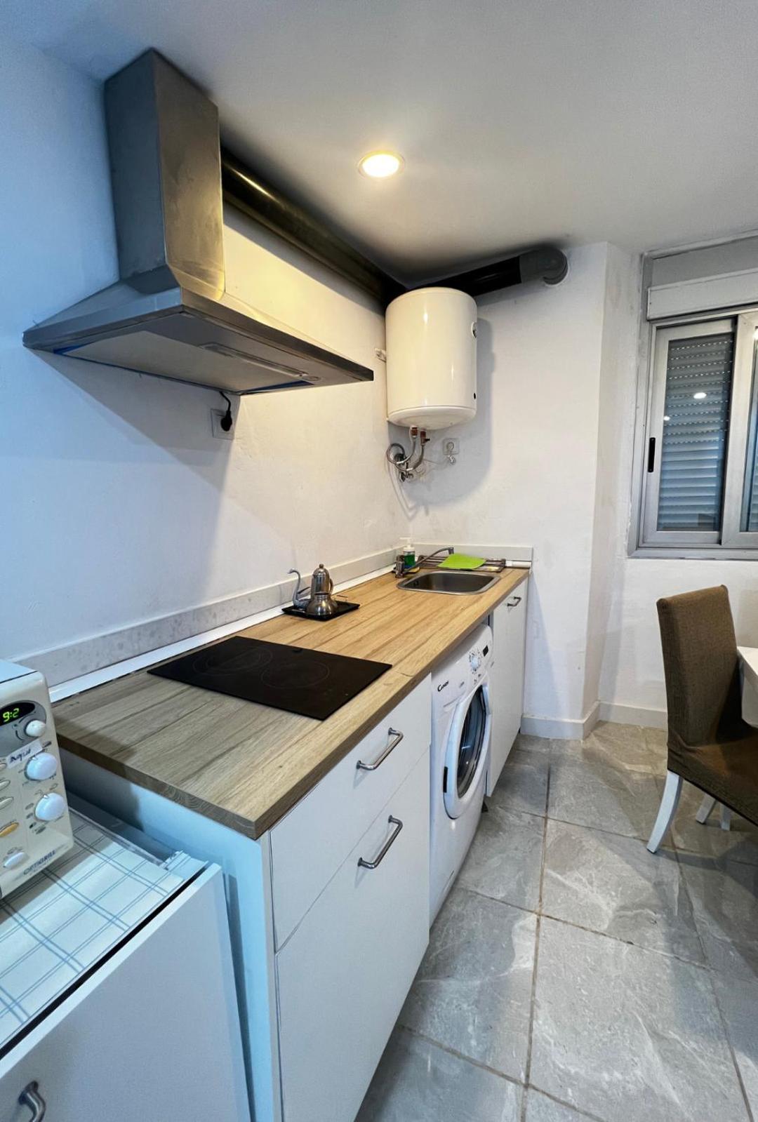 Апартаменти Apartamento Centrico Economico En Berga P1 Екстер'єр фото